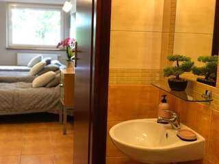 Проживание в семье Noclegi Kartuzy IMAGE Картузы Трехместный номер с собственной ванной комнатой-5